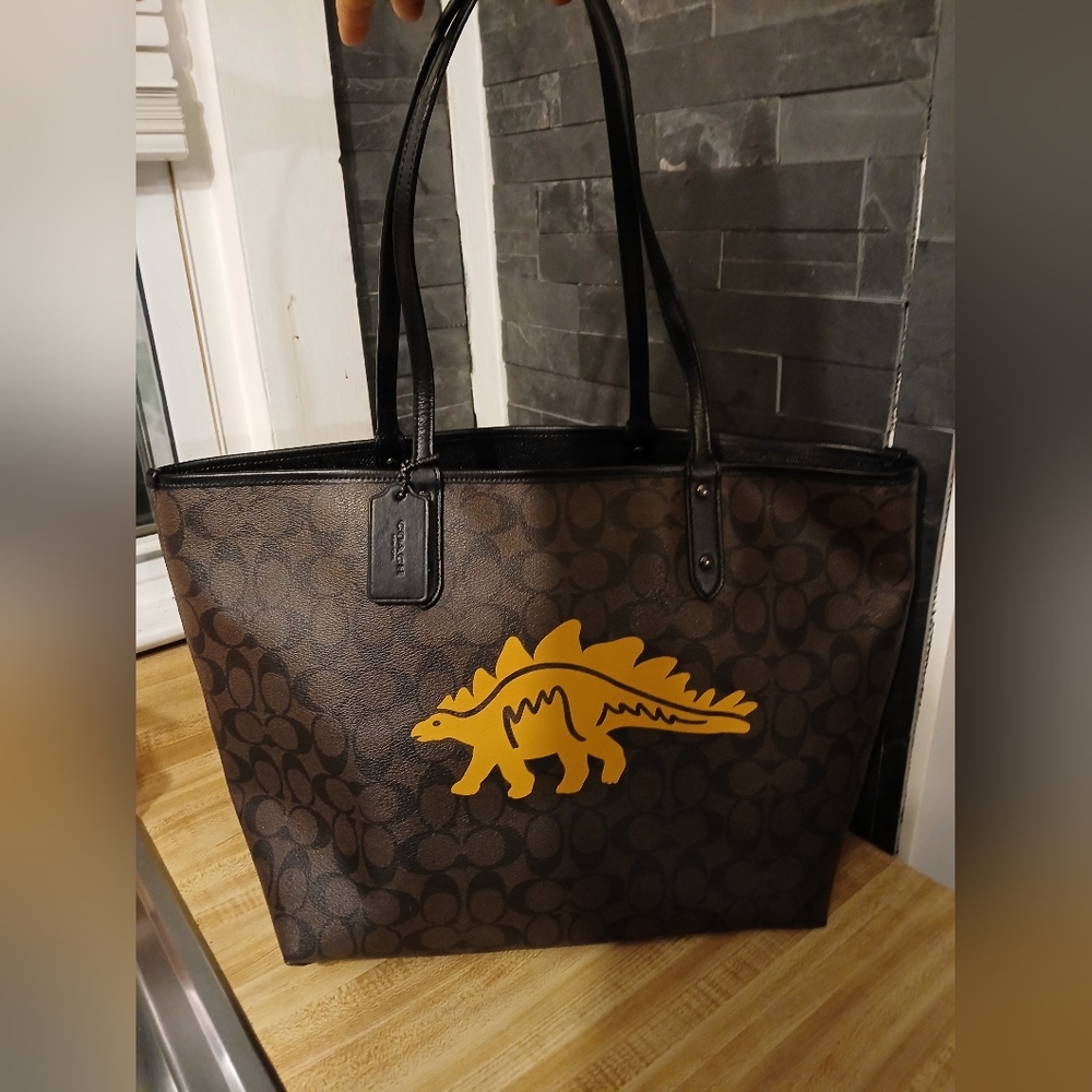 Coach Reversible Tote Bag with Yellow Dinosaur Design - Picture 7 of 12